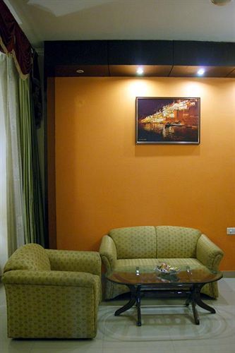 Hotel New Temples Town Váránaszi Kültér fotó